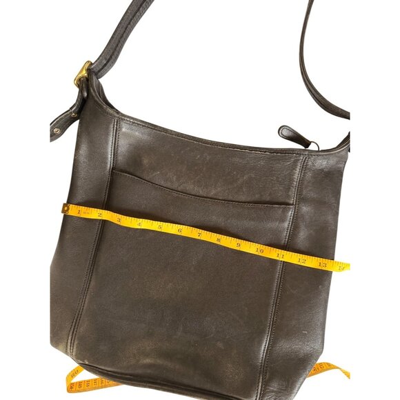 Vintage Coach Black Leather Shoulder Bag Purse With Adjustable Strap & Gold Buck - Picture 6 of 9